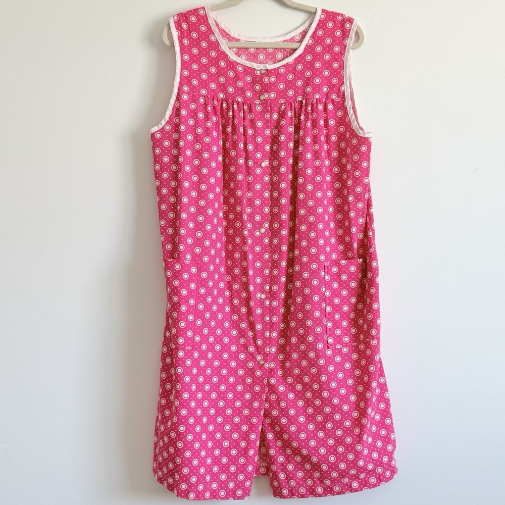 VTG Elizabeth Paige House Dress M Porch Pink Pearl Snap Nightgown Apron Cotton